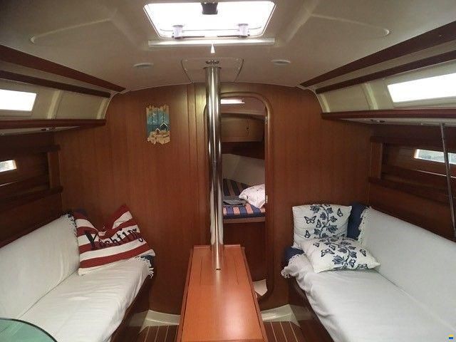 Dufour 325
