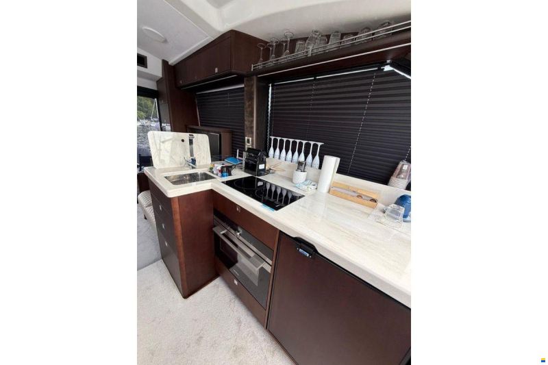 Galeon 410 HTC, 2024