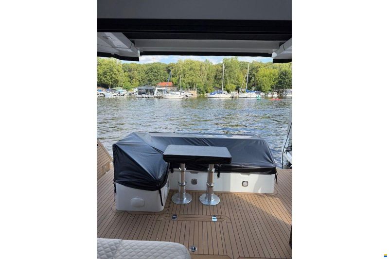 Galeon 410 HTC, 2024