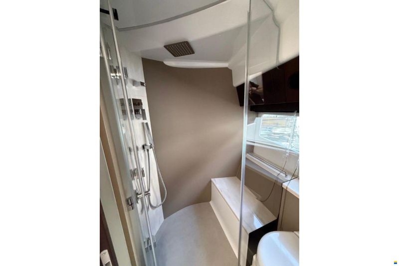 Galeon 410 HTC, 2024