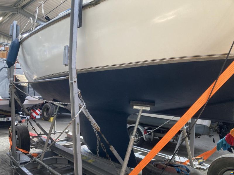 Sabre 27