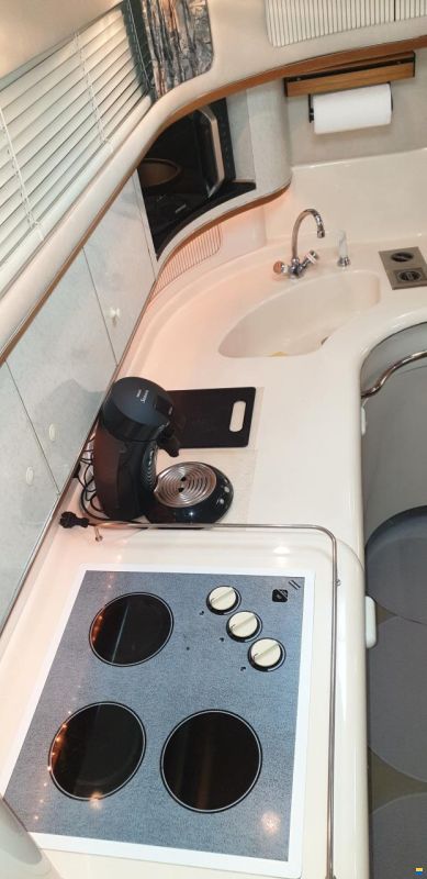 Sea Ray 450 Sundancer