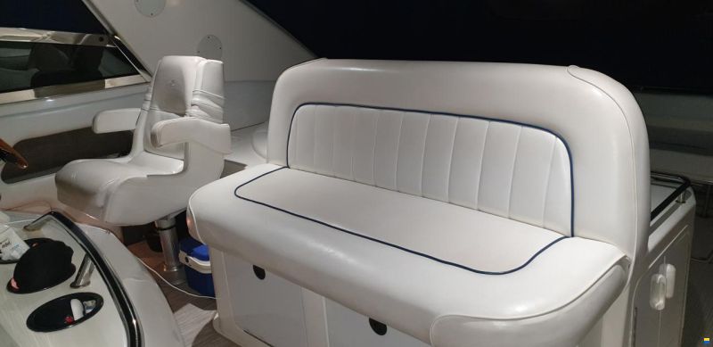 Sea Ray 450 Sundancer