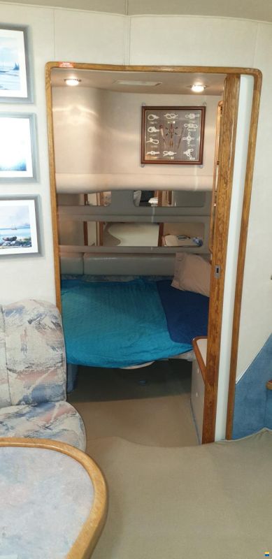 Sea Ray 450 Sundancer