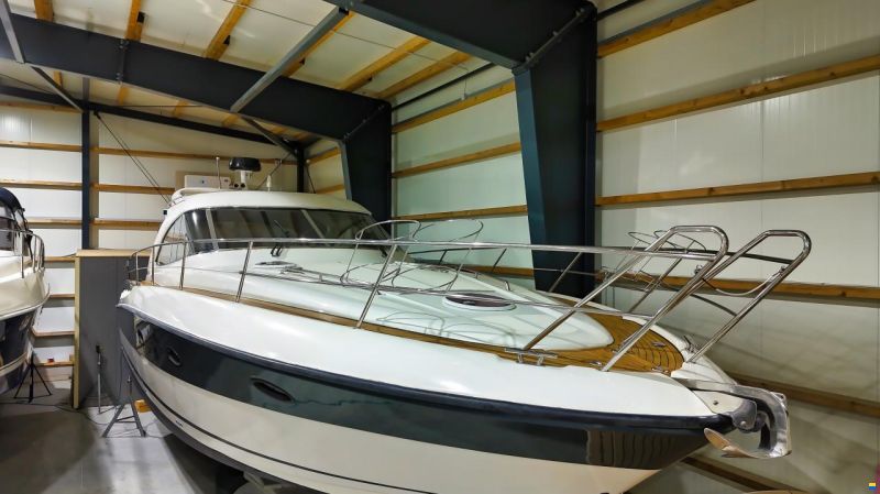 Bavaria 37 HT Hardtop