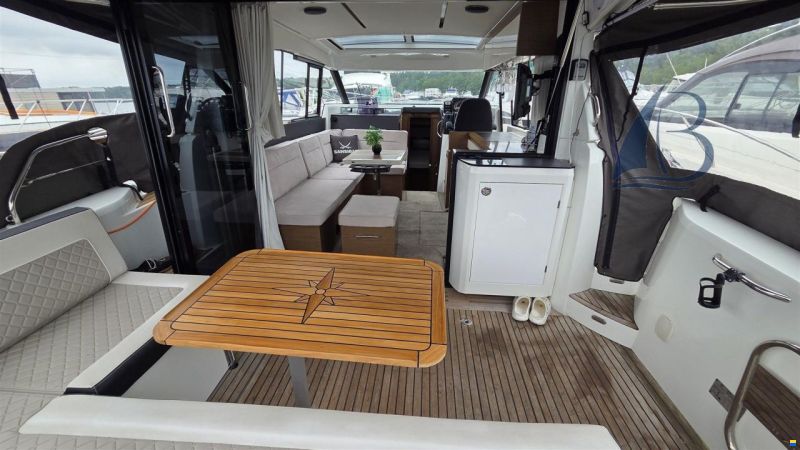 Jeanneau NC 37