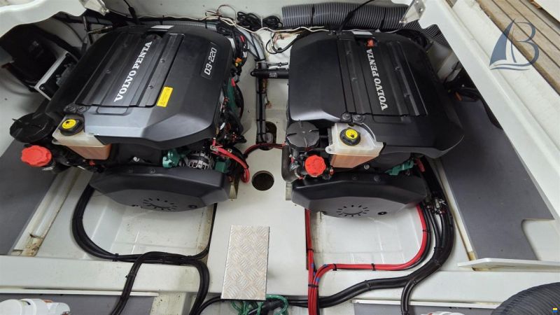 Jeanneau NC 37
