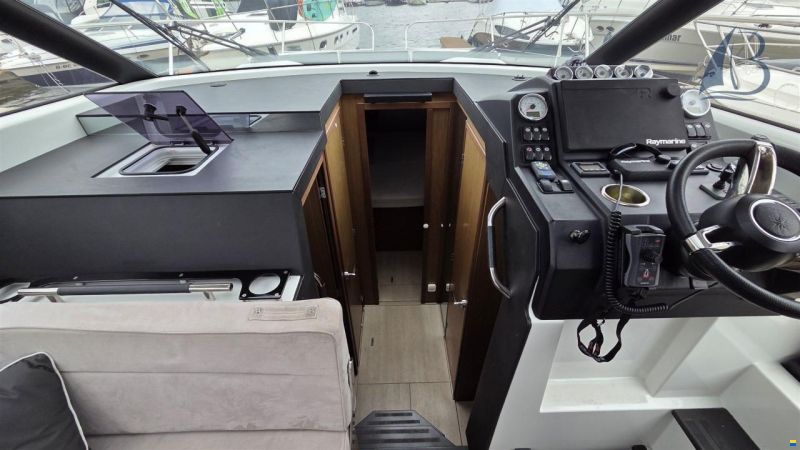 Jeanneau NC 37