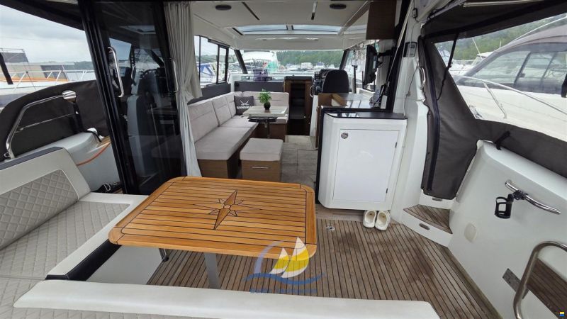 Jeanneau NC 37