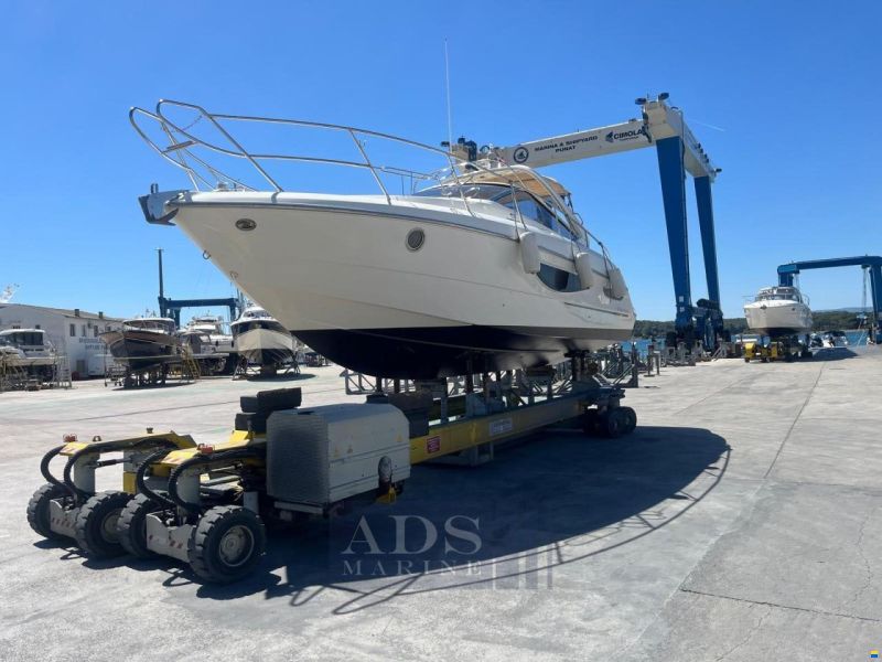 Cranchi Endurance 33