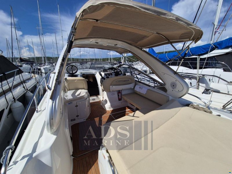Cranchi Endurance 33