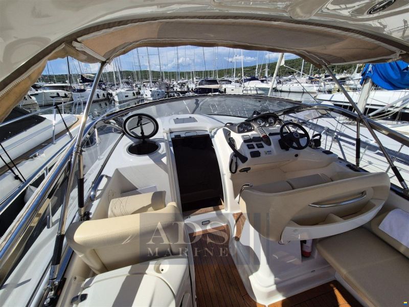 Cranchi Endurance 33