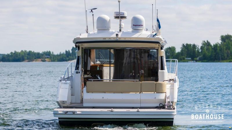Galeon 430 HTC