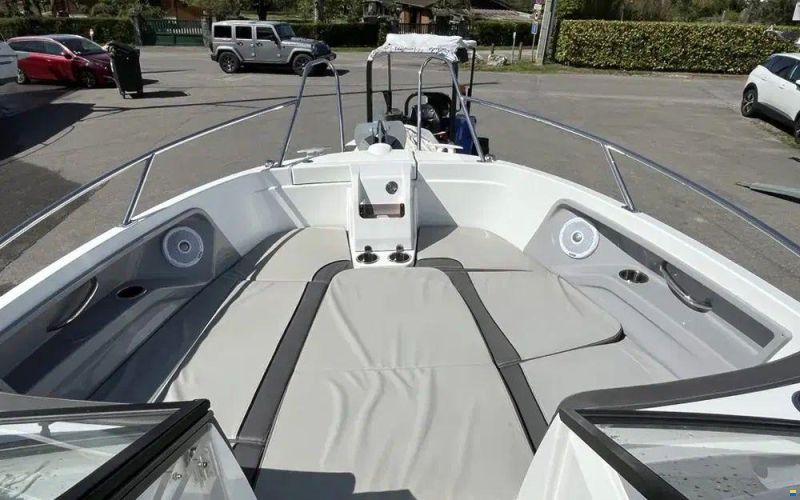 Jeanneau Cap Camarat 7.5 BR