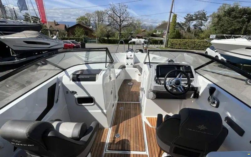 Jeanneau Cap Camarat 7.5 BR