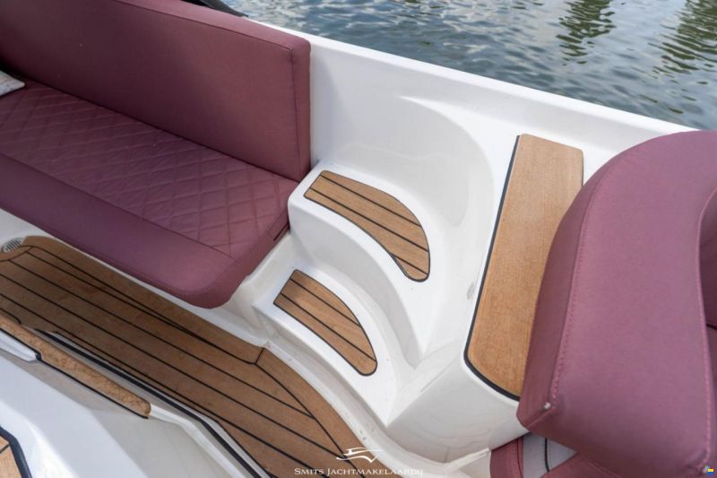 Bola GS Tender 27 Semi Cabin