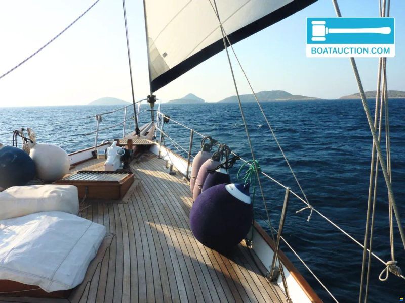 Ketch 50