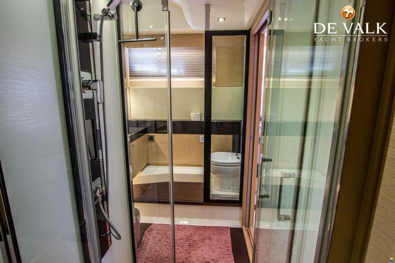 Prestige 550 Flybridge