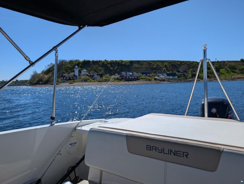 Bayliner Vr5 Bowrider 2018 – Klar til so