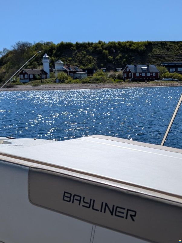 Bayliner Vr5 Bowrider 2018 – Klar til so