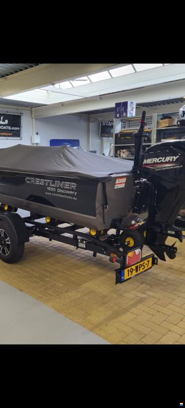 Crestliner 1650 Discovery Tiller