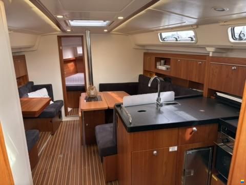 Hanse 385