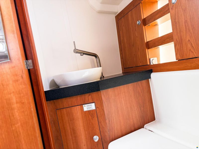 Hanse 385