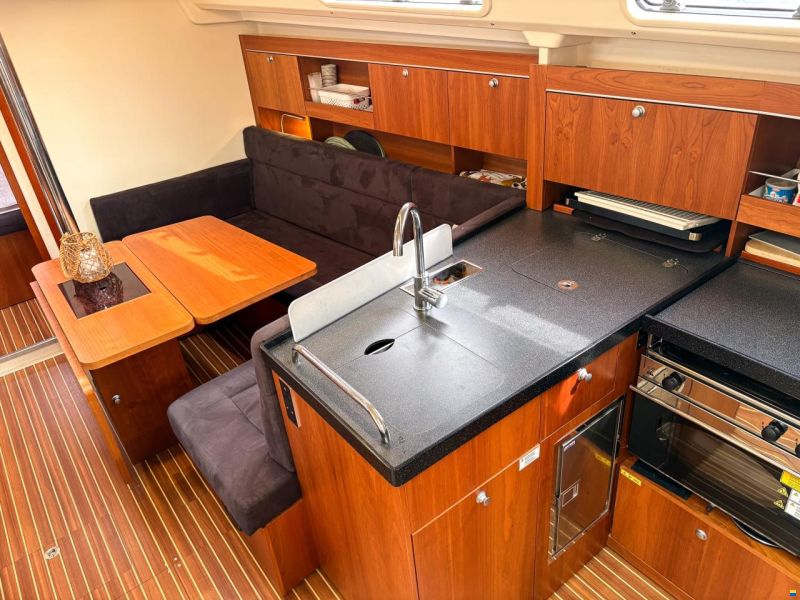 Hanse 385