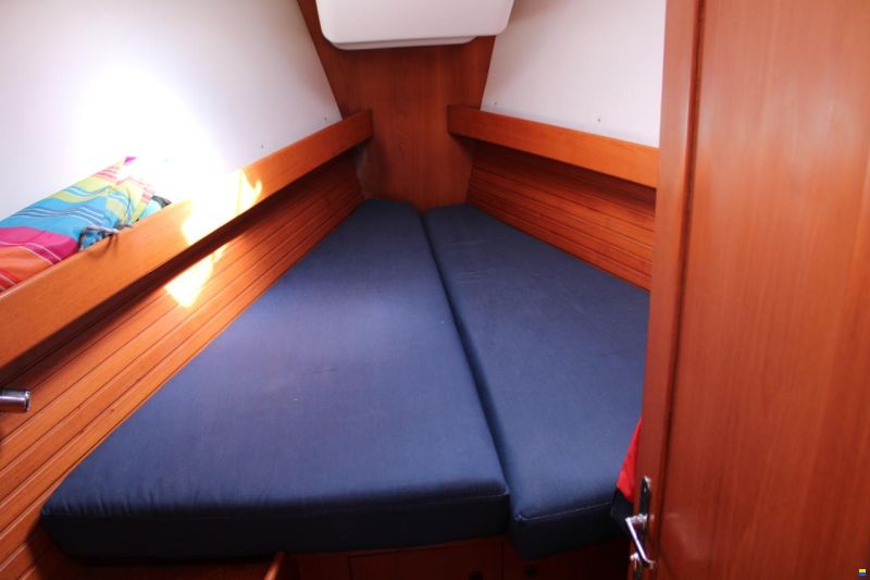 Wauquiez 40 Pilot Saloon