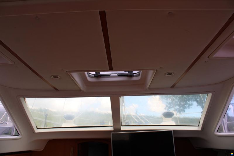 Wauquiez 40 Pilot Saloon