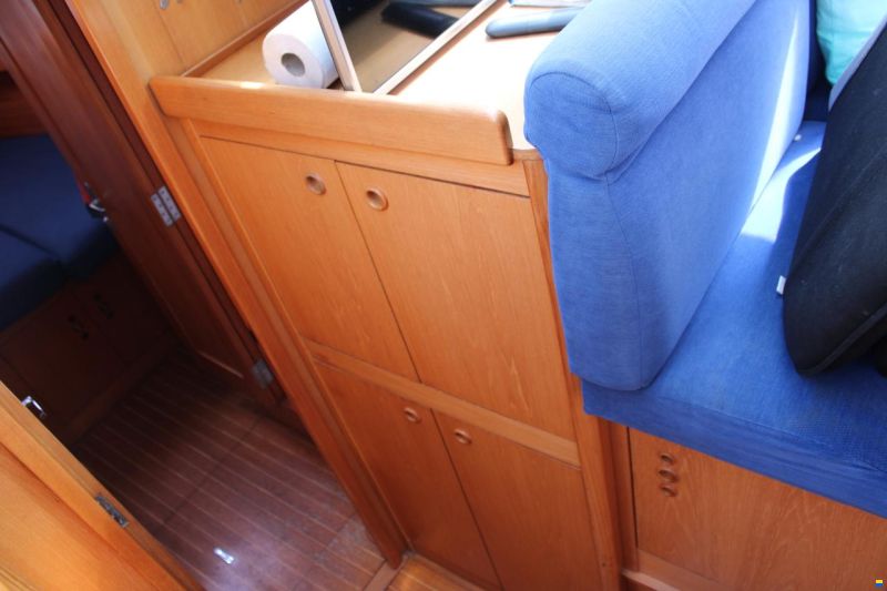 Wauquiez 40 Pilot Saloon