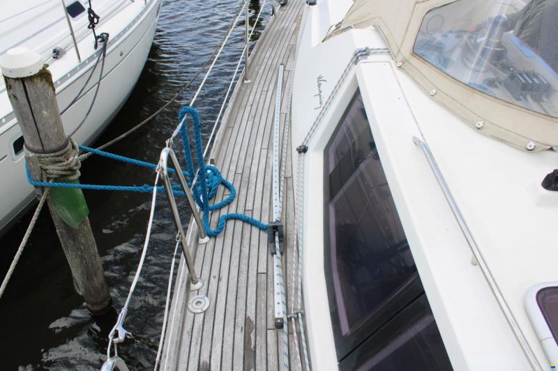 Wauquiez 40 Pilot Saloon
