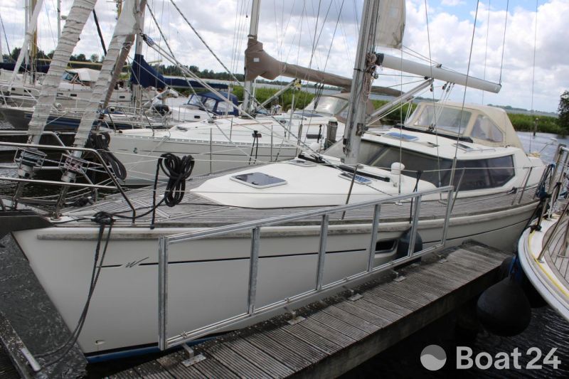 Wauquiez 40 Pilot Saloon