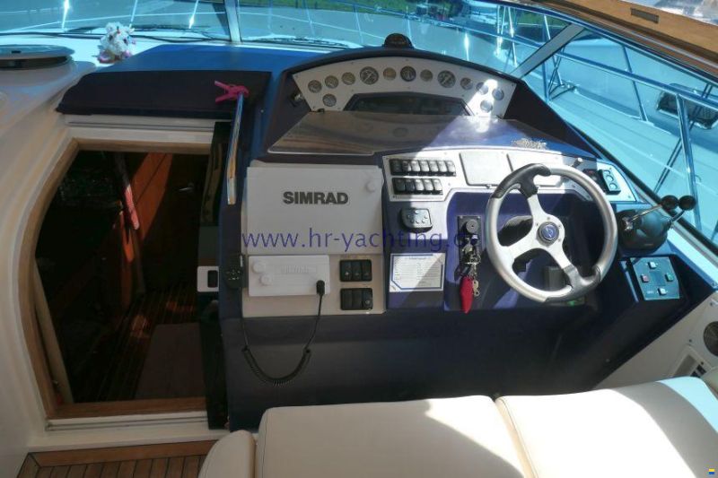 Sealine S 38