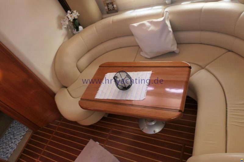 Sealine S 38