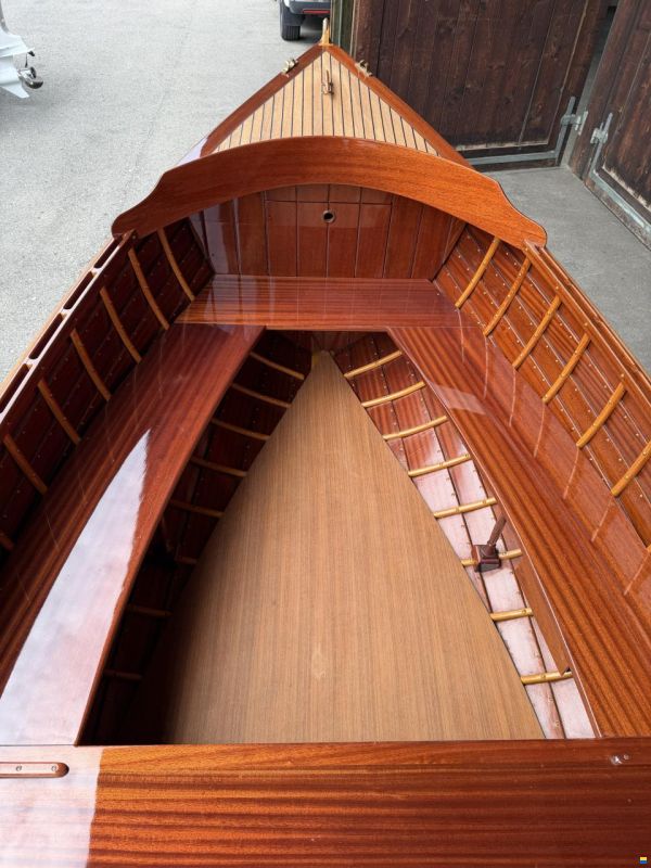Hächler Herreshoff Tender