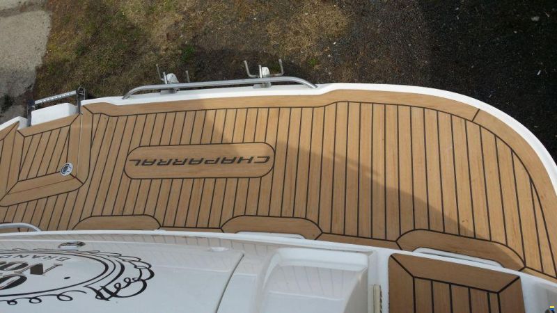 Chaparral Signature 270