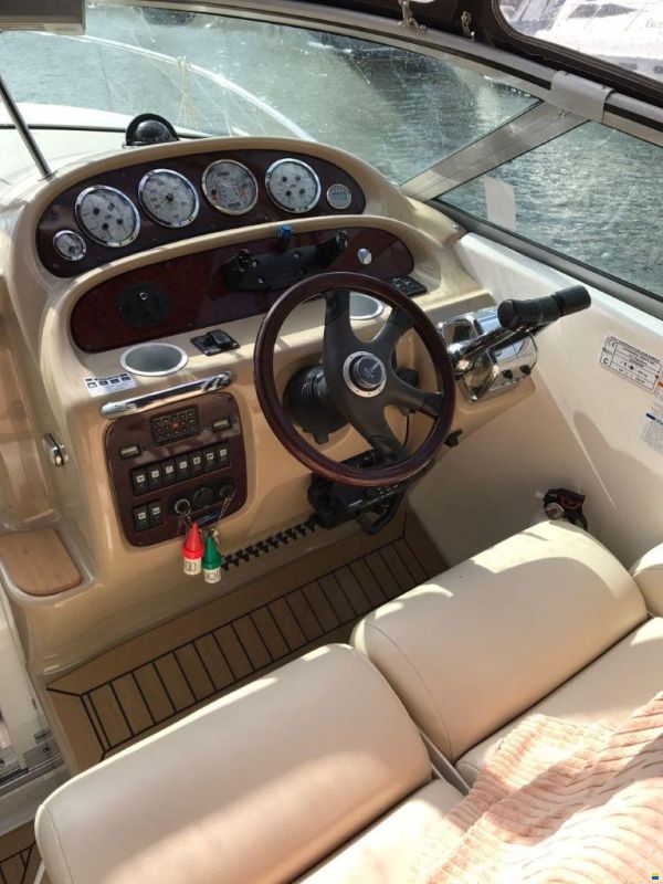 Chaparral Signature 270