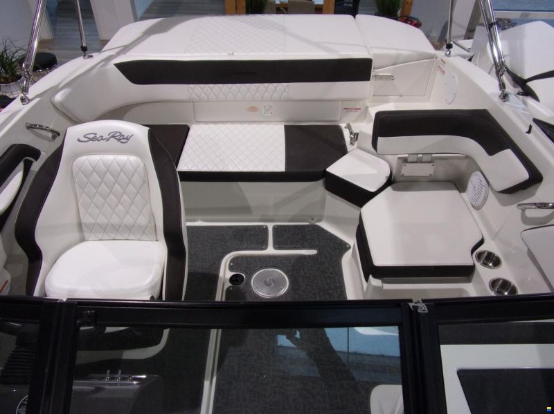 Sea Ray 190 SPXE