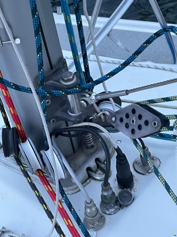 Dehler 28