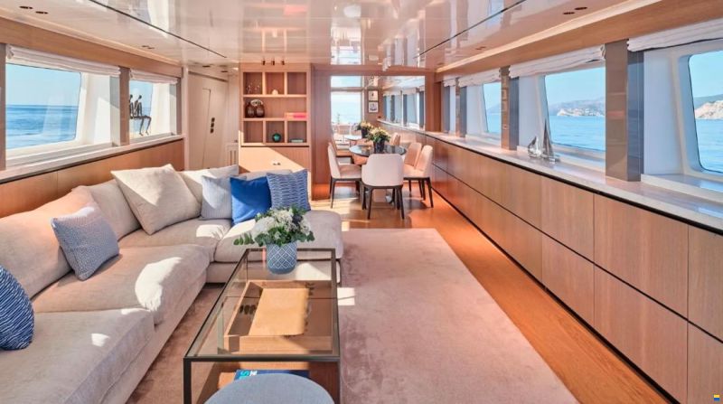 Admiral Yachts Admiral 23.98m