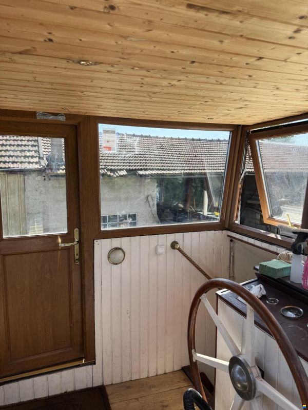 Luxemotor Dutch barge