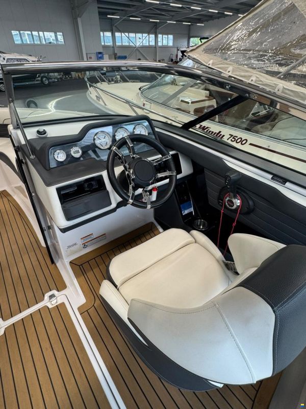 Regal 2300