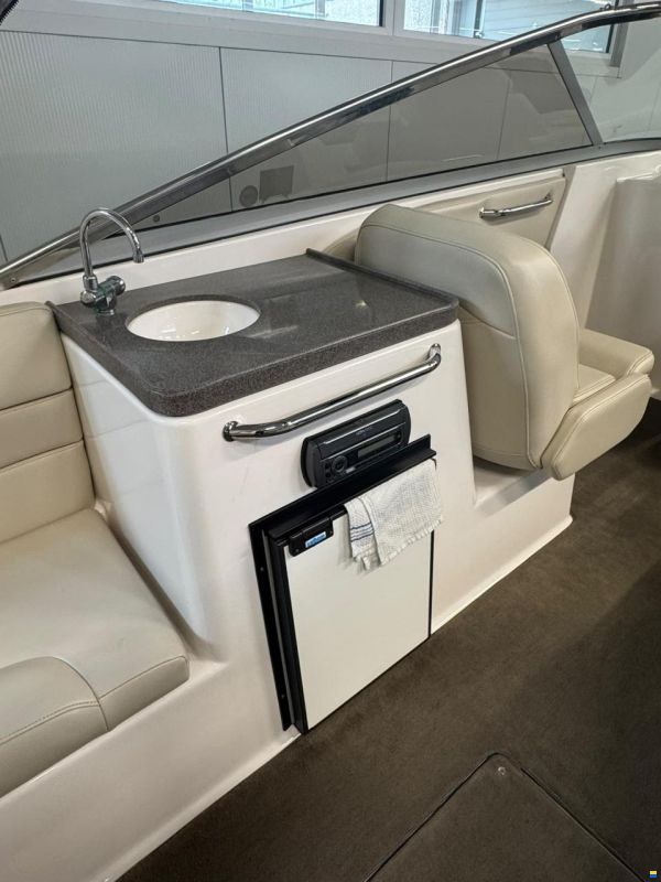 Regal 2750