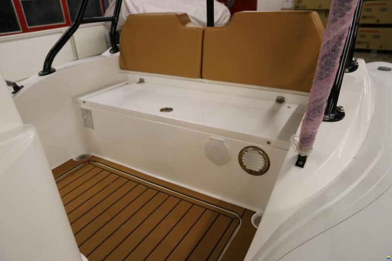 Sea Flash Luxury 520