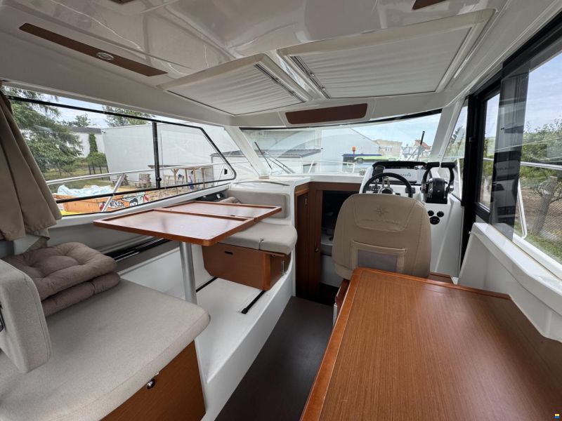 Jeanneau Merry Fisher 855