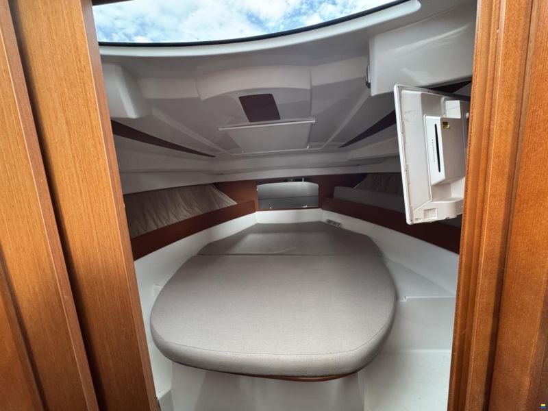 Jeanneau Merry Fisher 855