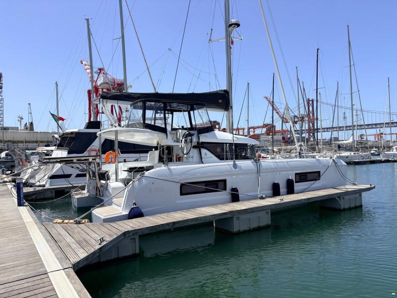 Lagoon 38