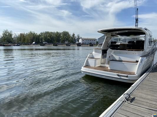 Marex 310 Sun Cruiser