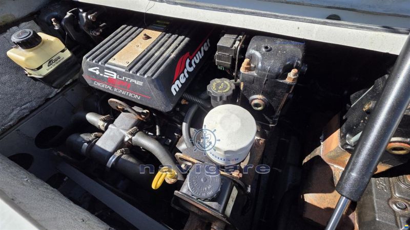 Zaniboni MIXER 28 cabin